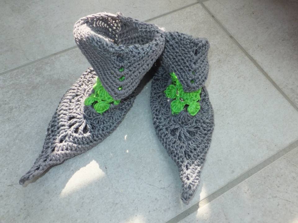 sommerliche Puschen zum Häkeln