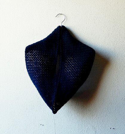 Crochet cowl pattern "Drei"