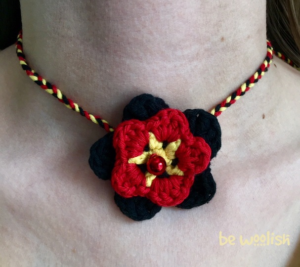 WM - Accessoires Deutschland / Fan - Häkelanleitung - Haarband, Armband, Kette, Haargummi