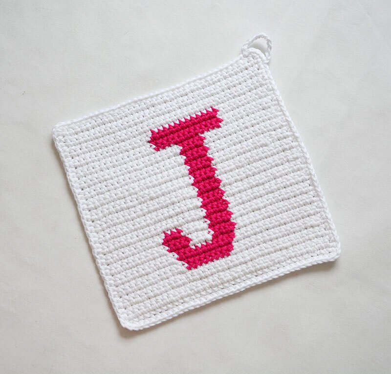 Letter "J" Potholder Crochet Pattern - for beginners