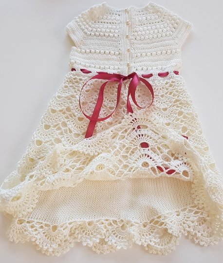 Taufkleid gehäkelt/Festkleid
