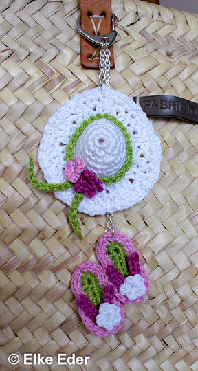 Chiptäschchen Sommerhut und Flipflops - Taschenanhänger, Schlüsselanhänger