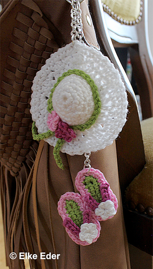 Chiptäschchen Sommerhut und Flipflops - Taschenanhänger, Schlüsselanhänger