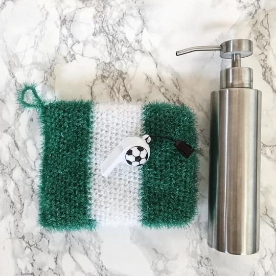 Fan-Schwamm häkeln - Spüli zur Fußball-WM