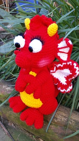 Häkelanleitung schöner Drache PDF english-deutsch ternura amigurumi