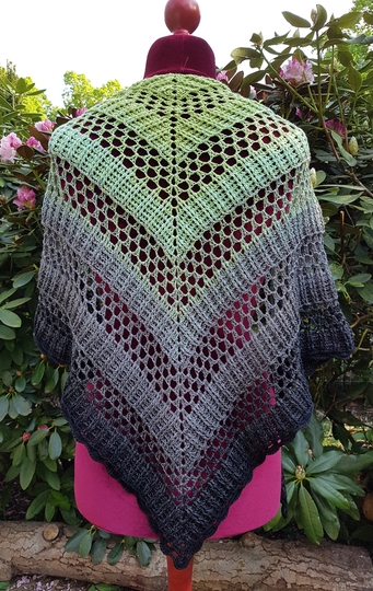 Häkelanleitung Dreieckstuch Zeitlos - schlichte Eleganz