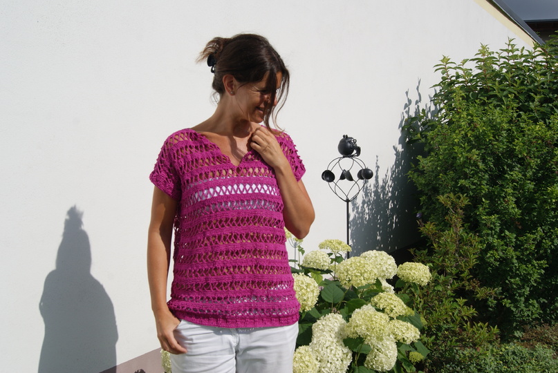 PINK-Shirt, für Frauen die an Brustkrebs erkrankt sind (alle Größen)