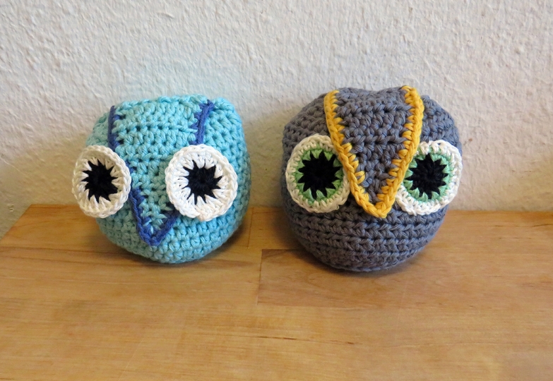 Häkeleulen in Türkis und grau