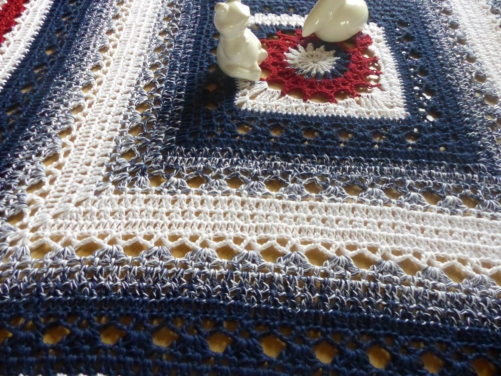 "Tafelini-Ocean" gehäkelte Tischdecke / Mitteldecke - Bild 2