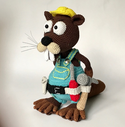 Biber Bob, im Arbeits-Outfit, Häkelanleitung