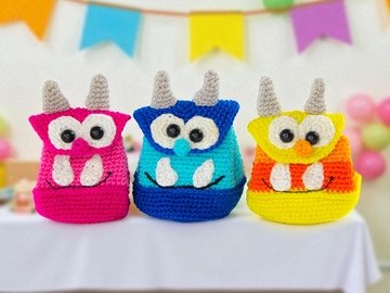 Lustige Rucksack Monster - Häkelanleitung