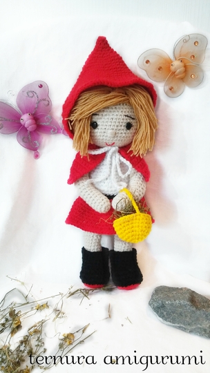 Häkelanleitung von puppe Sarah Rotkäppchen PDF english-deutsch-dutch ternura amigurumi