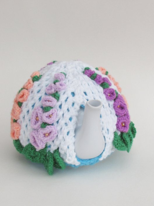 Hollyhock Tea Cosy Knitting Pattern - Image 3
