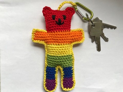 Schlüsselanhänger / Taschenbaumler "Helmi´s Pride - Bärchen"