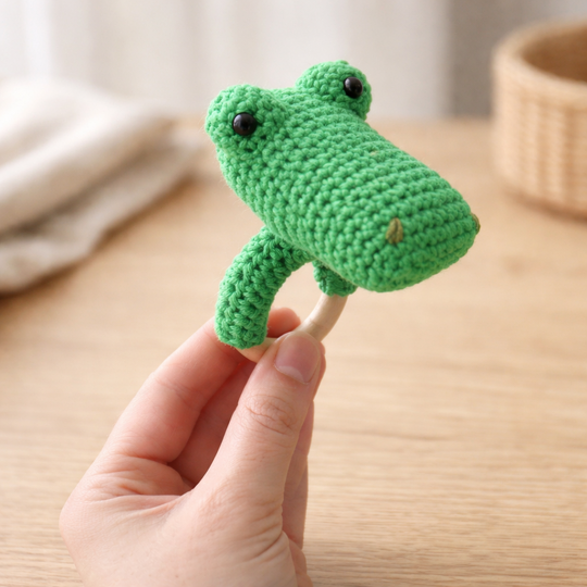 Crochet Pattern Crocodile Rattle, crochet Babyrattle
