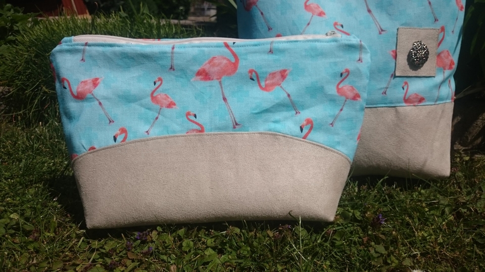 Kosmetiktasche Curve + Schminktäschchen Mini Curve