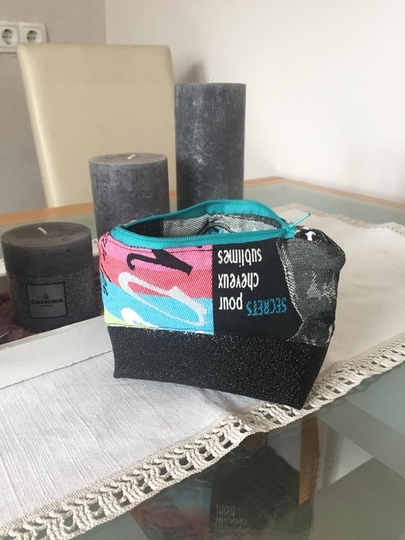 Kosmetiktasche Curve + Schminktäschchen Mini Curve