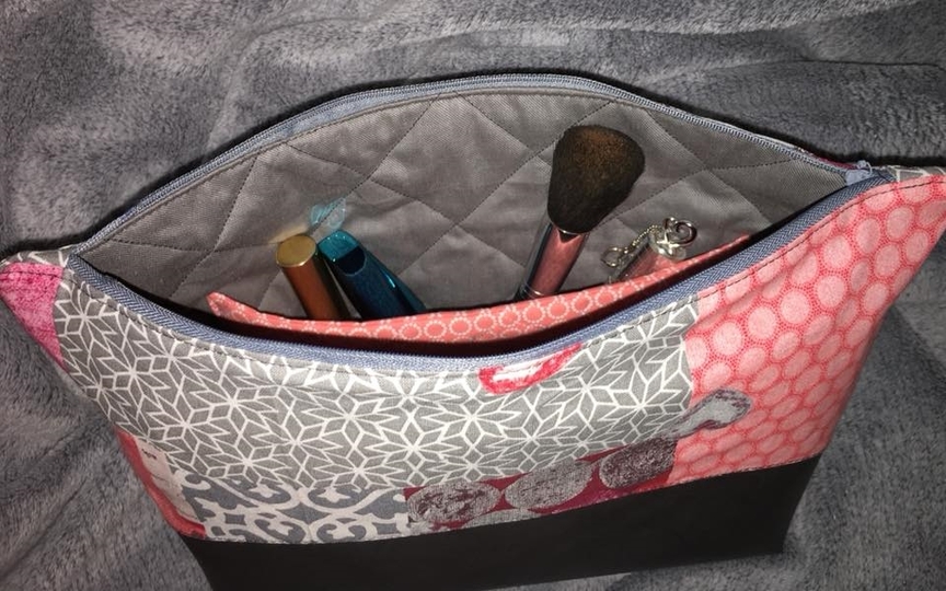 Kosmetiktasche Curve + Schminktäschchen Mini Curve