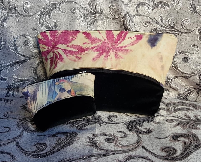 Kosmetiktasche Curve + Schminktäschchen Mini Curve