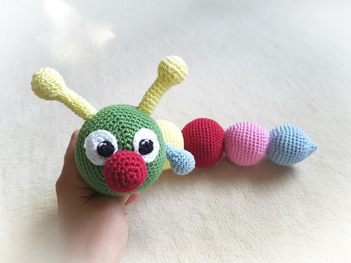 Häkelanleitung Raupe Fridolin