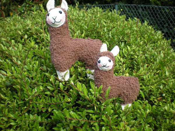 Tutorial Crochet Lama in 2 sizes