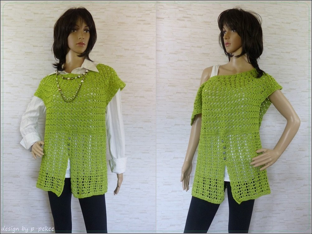 Mannequin zeigt offen gehäkeltes, limettengrünes Shirt mit Seitenschlitzen über weißem Top