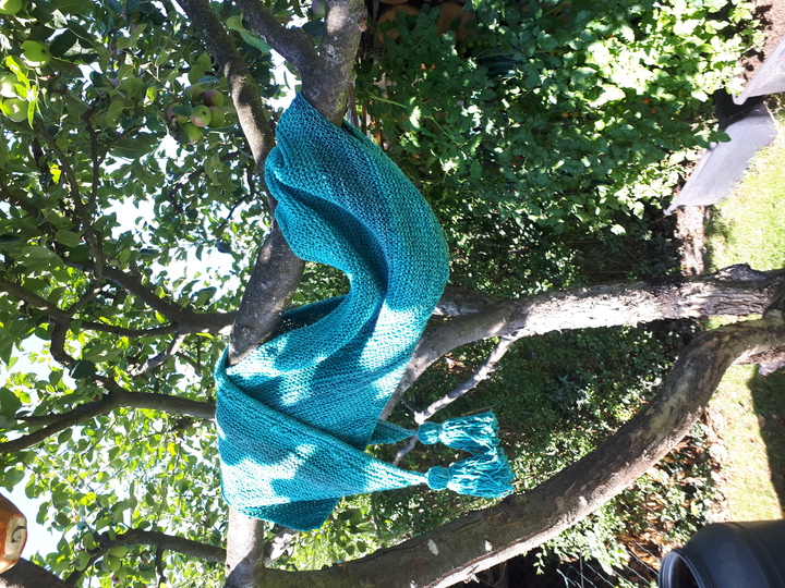 Strickanleitung für  den "Schulterschmeichler Ecke an Ecke"