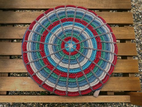 Mandala Sitzkissen in starken Farben