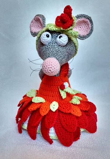 Maus Flora, die Blumenfee im Gerbera-Outfit (Komplett-Set) Häkelanleitung