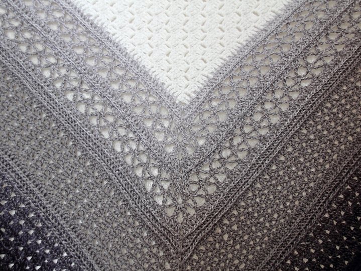 Häkelanleitung Tuch // Dreieckstuch // Halstuch Karma