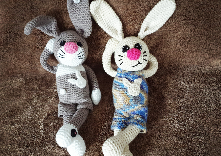 Häkelanleitung "Oppel" - Hase mit Anzug