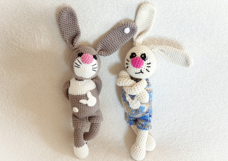 Häkelanleitung "Oppel" - Hase mit Anzug