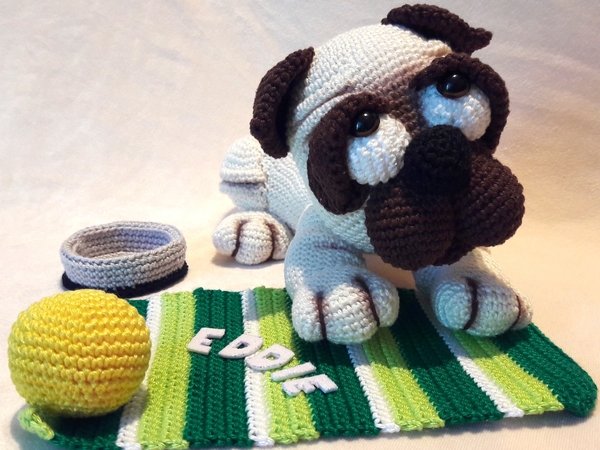 Crochet Pattern " EDDIE" The Pug