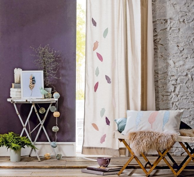 Vorhang, Kissen und Bild mit Federmotiv - Bild 4