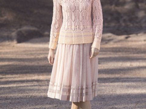 Pulli mit Zopf-Ajourmuster