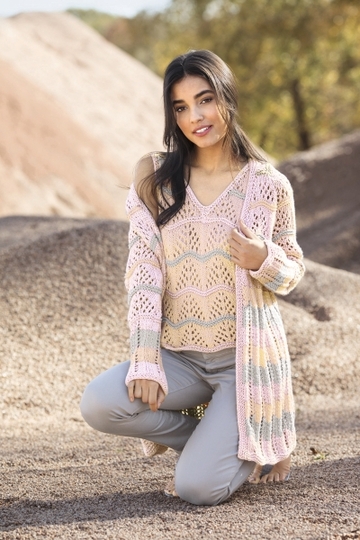 Twinset mit Wellenmuster