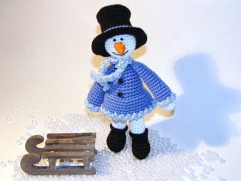 Häkelanleitung Schneemann - Amigurumi Snowy