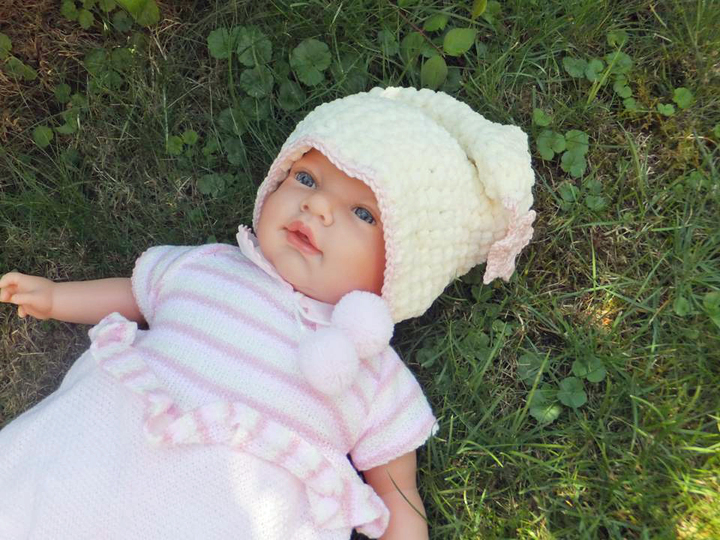 samtige Mütze für Puppen und Babys