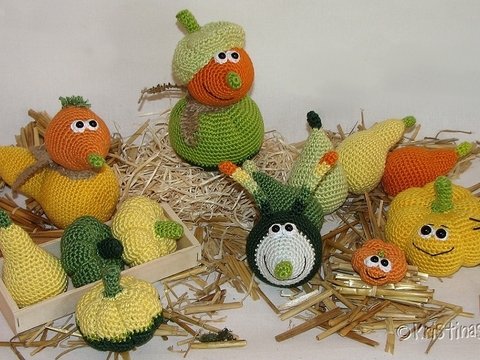 Häkelanleitung Halloween 7 Kürbisse & 5 Figuren