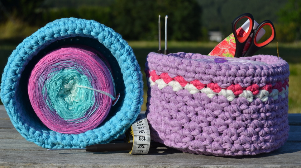 - BOBBELKÖRBCHEN - stabiles Utensilo mit eingearbeiteten Fächern für Handarbeitsmaterial mit Henkeln, Bobbelkörbchen, Körbchen, Korb Bobbeltasche