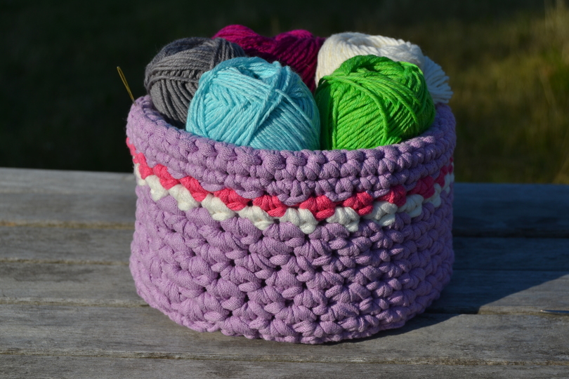 - BOBBELKÖRBCHEN - stabiles Utensilo mit eingearbeiteten Fächern für Handarbeitsmaterial mit Henkeln, Bobbelkörbchen, Körbchen, Korb Bobbeltasche