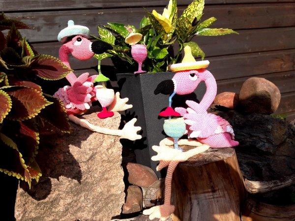 Häkelanleitung "RINGO" Der Party-Flamingo