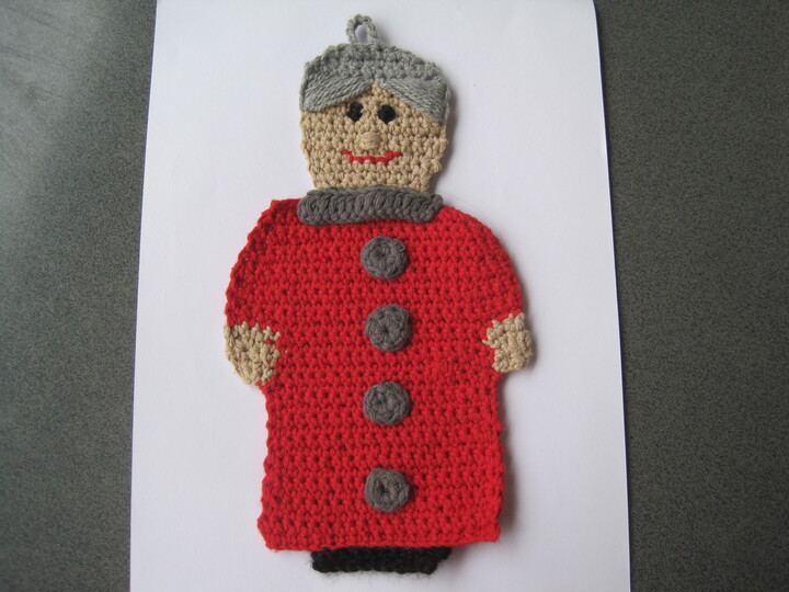 Topflappen Oma, Häkelanleitung für Anfänger, Schritt für Schritt zum Küchenhelfer