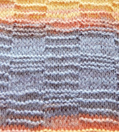 "Autumno" - a fall inspired scarf knitting pattern
