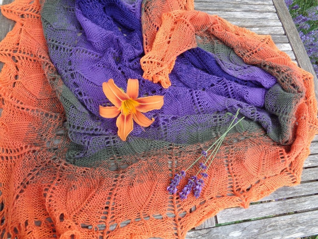 Exklusives Stricktuch "Kürbiskern und Zwetschkenfleck"