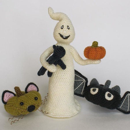 Halloween pumpkin decor crochet ghost crochet hallowen gnome crochet spider Crochet bat gnome Crochet witch doll Halloween decorations