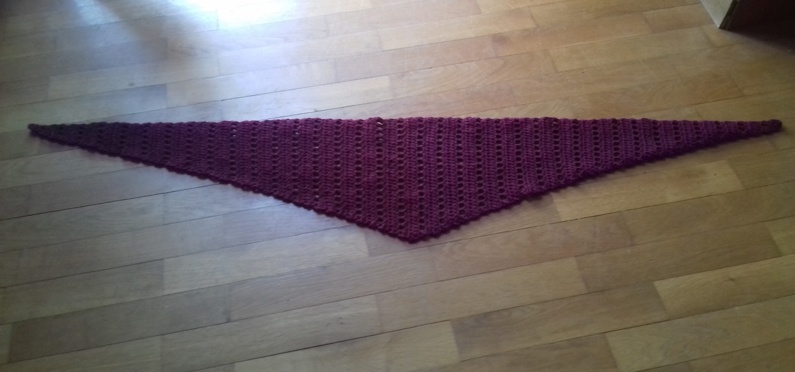 Crochet shawl pattern-Bordeaux shawl