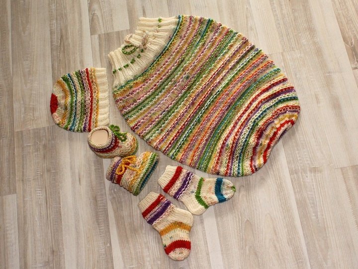 Strickanleitung Baby-Set Lollypop, Strampelsack, Mütze, Socken, Schuhe