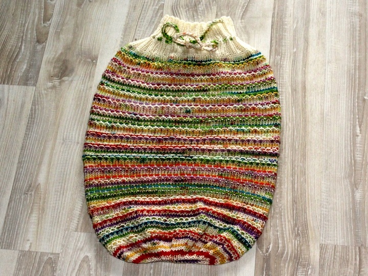 Strickanleitung Baby-Strampelsack, Schlafsack, Schlupfsack, Pucksack 0 - 6 Monate