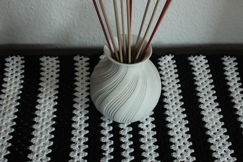 Tischläufer "Stripes" Häkelanleitung Tischdecke